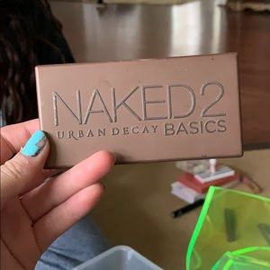 Irfan decay naked basics 2 pallet